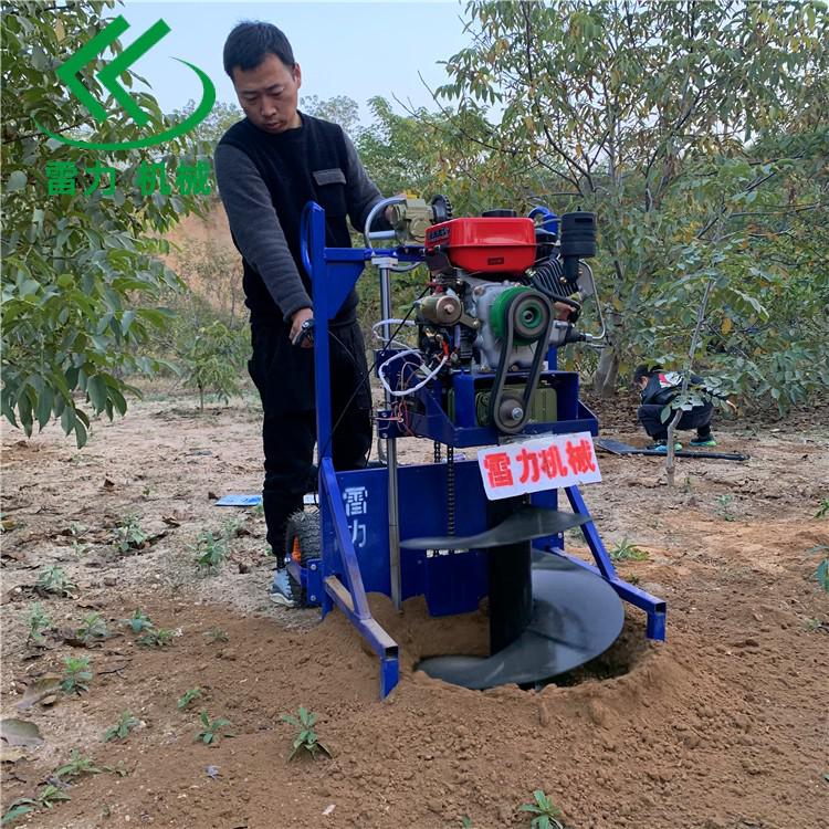 輪式植樹挖坑機有效減少人力 輪式植樹挖坑機有效減少人力